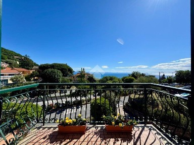 Trilocale via Bonini 1, Bergeggi