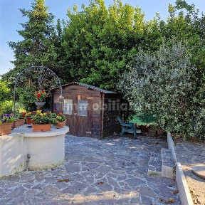 Terratetto unifamiliare 205 m², ottimo stato, Centro Storico, San Miniato