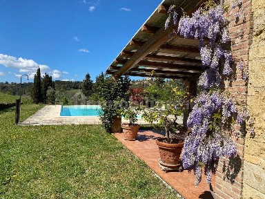 Terratetto unifamiliare 264 m², ottimo stato, Pomarance