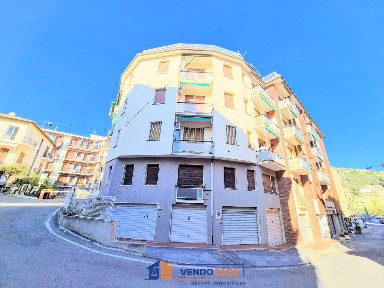 Bilocale via Piemonte, Centro, Finale Ligure
