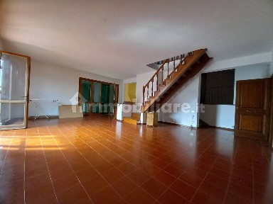 Terratetto unifamiliare viale della Rimembranza 49, Centro, Ponsacco