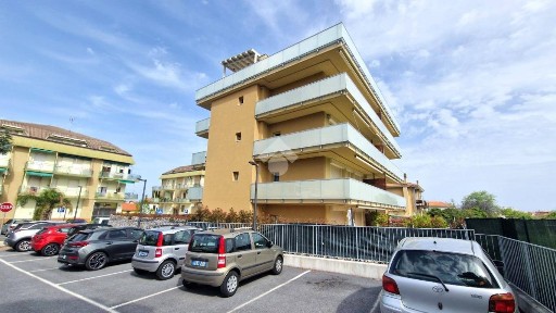 Trilocale via per Pineland 9, Borghetto Santo Spirito
