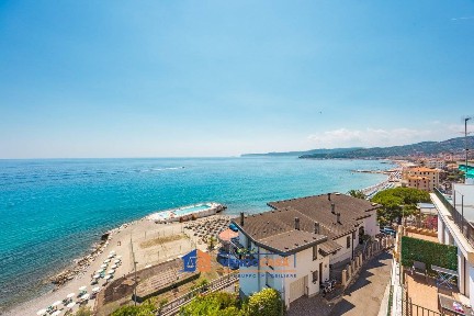 Varazze, Strada Romana, 31