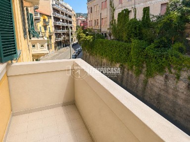 Savona, Via san lorenzo 5