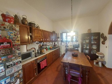 Terratetto unifamiliare 190 m², buono stato, Parlascio, Casciana Terme Lari
