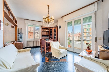 Trilocale Vico della Chiusetta 5, Centro, Alassio