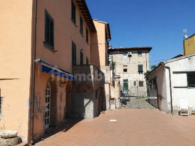 Casa indipendente all'asta Corte Gattai, 16, Vicopisano