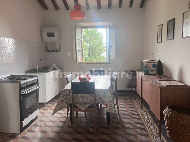 Terratetto unifamiliare 301 m², buono stato, Centro, Terricciola