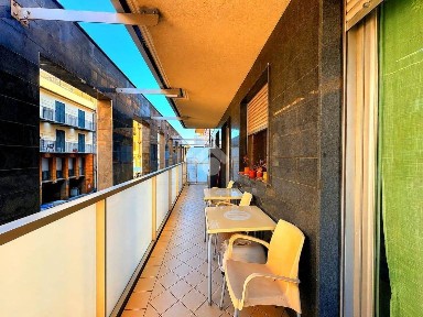 Bilocale via del Molo 8, Centro Storico, Savona
