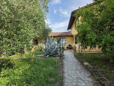 Terratetto unifamiliare 180 m², ottimo stato, Le Casine Perignano Spinelli, Casciana Terme Lari