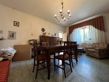 Terratetto unifamiliare 180 m², buono stato, Centro, Buti