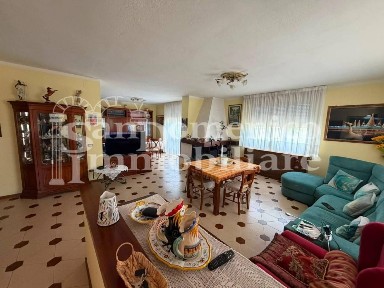 Terratetto unifamiliare 150 m², ottimo stato, Ospedaletto, Pisa