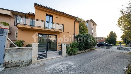 Terratetto unifamiliare via Valdera Pontedera, Centro, Ponsacco