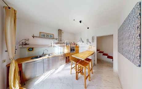 Albenga, Via Becchignoli 12/A
