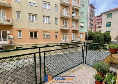 Quadrilocale via Francesco Mignone 15, Villapiana, La Rusca, Via Mignone, Savona