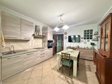 Terratetto unifamiliare 110 m², nuova, Castelfranco di Sotto