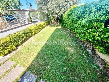 Terratetto unifamiliare 195 m², ottimo stato, San Romano, Montopoli in Val d'Arno