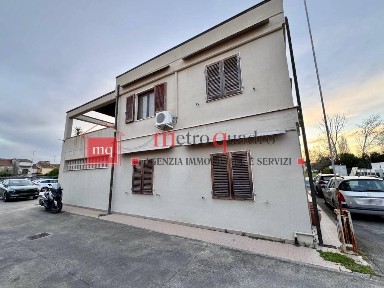 Terratetto unifamiliare 340 m², ottimo stato, Riglione - Oratoio, Pisa