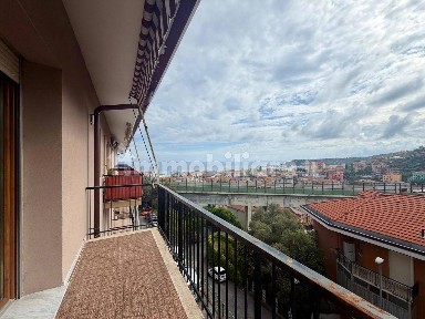 Varazze, Via Pizzorno, 17