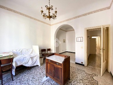 Appartamento via Bartolomeo Guidobono 11, Centro Storico, Savona