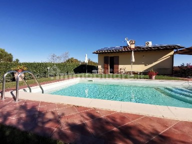 Terratetto unifamiliare 90 m², ottimo stato, Centro, Palaia