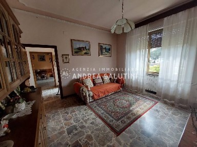 Terratetto unifamiliare 245 m², buono stato, Montopoli, Montopoli in Val d'Arno