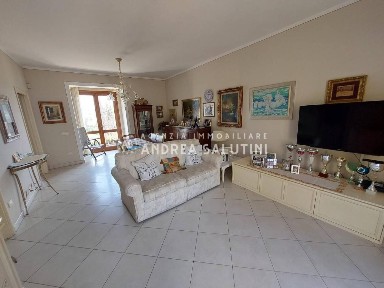 Terratetto unifamiliare 300 m², ottimo stato, Montopoli, Montopoli in Val d'Arno