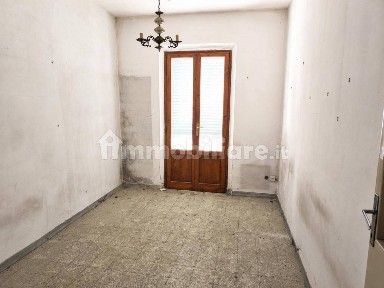 Terratetto unifamiliare 107 m², da ristrutturare, Selvatelle, Terricciola