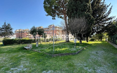 Trilocale via Cappelletta II 49, Centro, Ceriale