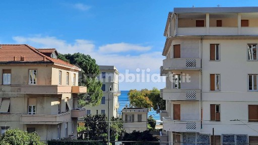 Quadrilocale viale Sant'Erasmo, Regione Paradiso, Alassio