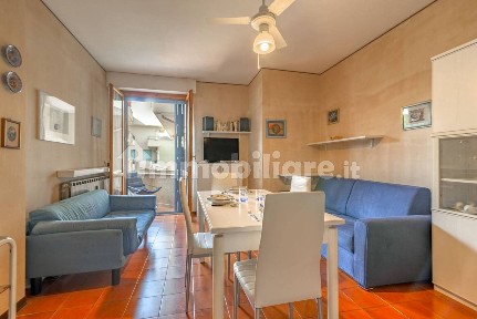 Ceriale, Via Tagliasacchi, 49