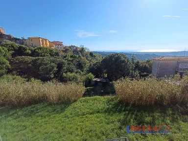 Terratetto plurifamiliare 50 m², buono stato, Castellina Marittima