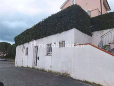 Albenga, Regione Rapalline, snc