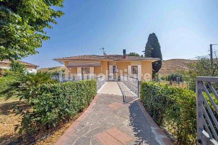 Terratetto unifamiliare 294 m², buono stato, Casciana Terme Lari
