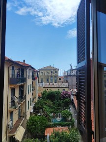 Trilocale piazza Tommaso e Elena Paccini, Centro, Alassio