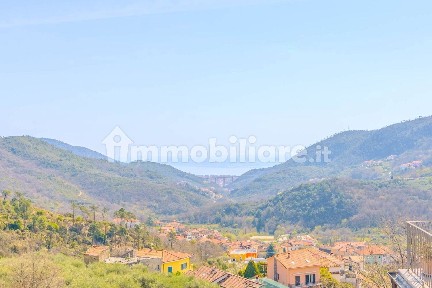 Trilocale via Villetta, 1, San Lorenzo, Giustenice