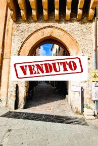 Monolocale via Benenati, Centro, Finale Ligure
