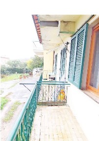 Terratetto unifamiliare 188 m², buono stato, Bientina