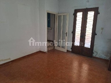 Terratetto unifamiliare 125 m², da ristrutturare, Centro, Calci