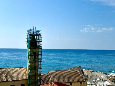 Trilocale via Cavetto, Centro, Varazze