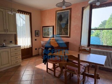 Terratetto unifamiliare 350 m², San Miniato