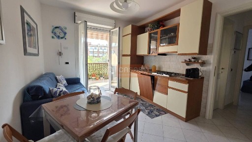 Bilocale via Dalmazia, Centro, Albenga