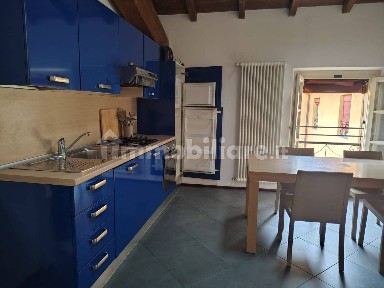 Bilocale ottimo stato, terzo piano, Centro Storico, Reggio Emilia