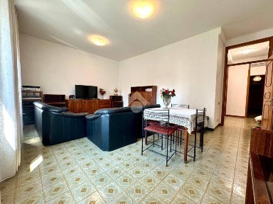 Quadrilocale viale Luciano Manara, Rosta Nuova, Reggio Emilia