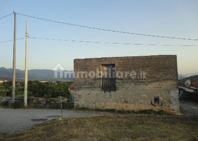 Rustico Località Colle Cioffi, Isernia