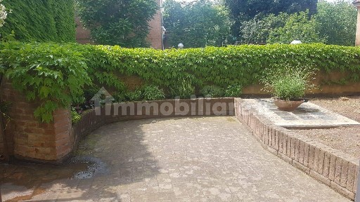 Bilocale viale Antonio Allegri, Centro Storico, Reggio Emilia