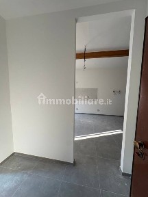 Bilocale nuovo, su più livelli, Luzzara