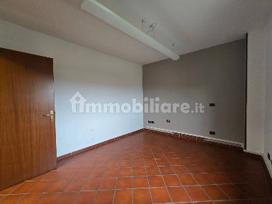 Appartamento ottimo stato, su più livelli, Centro, Bagnolo in Piano