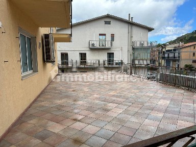 Petralia Soprana, Strada Statale dell'Etna e delle Madonie, 77
