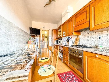 Trilocale corso Matteotti 252, Centro, Serravalle Sesia